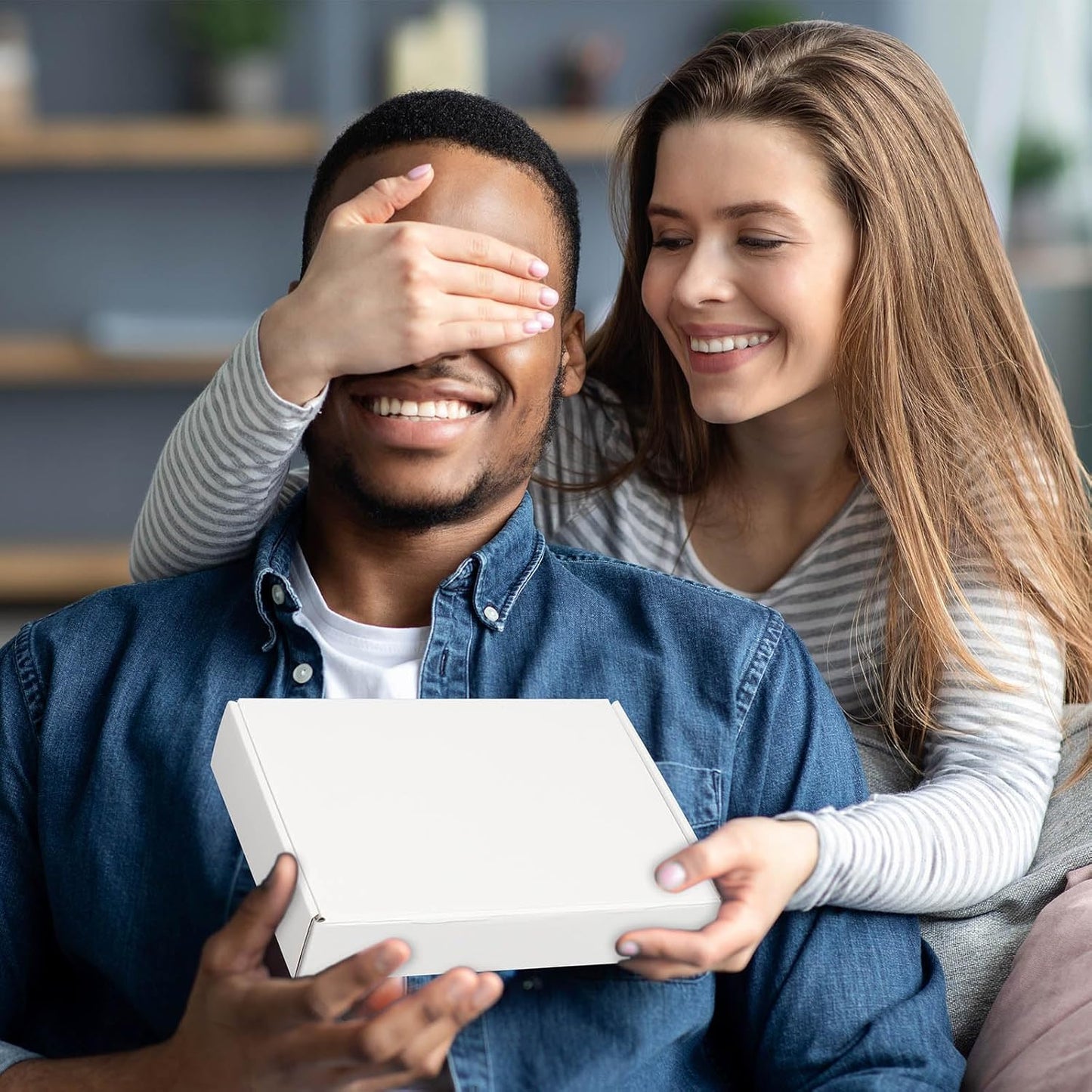 White mailer boxes