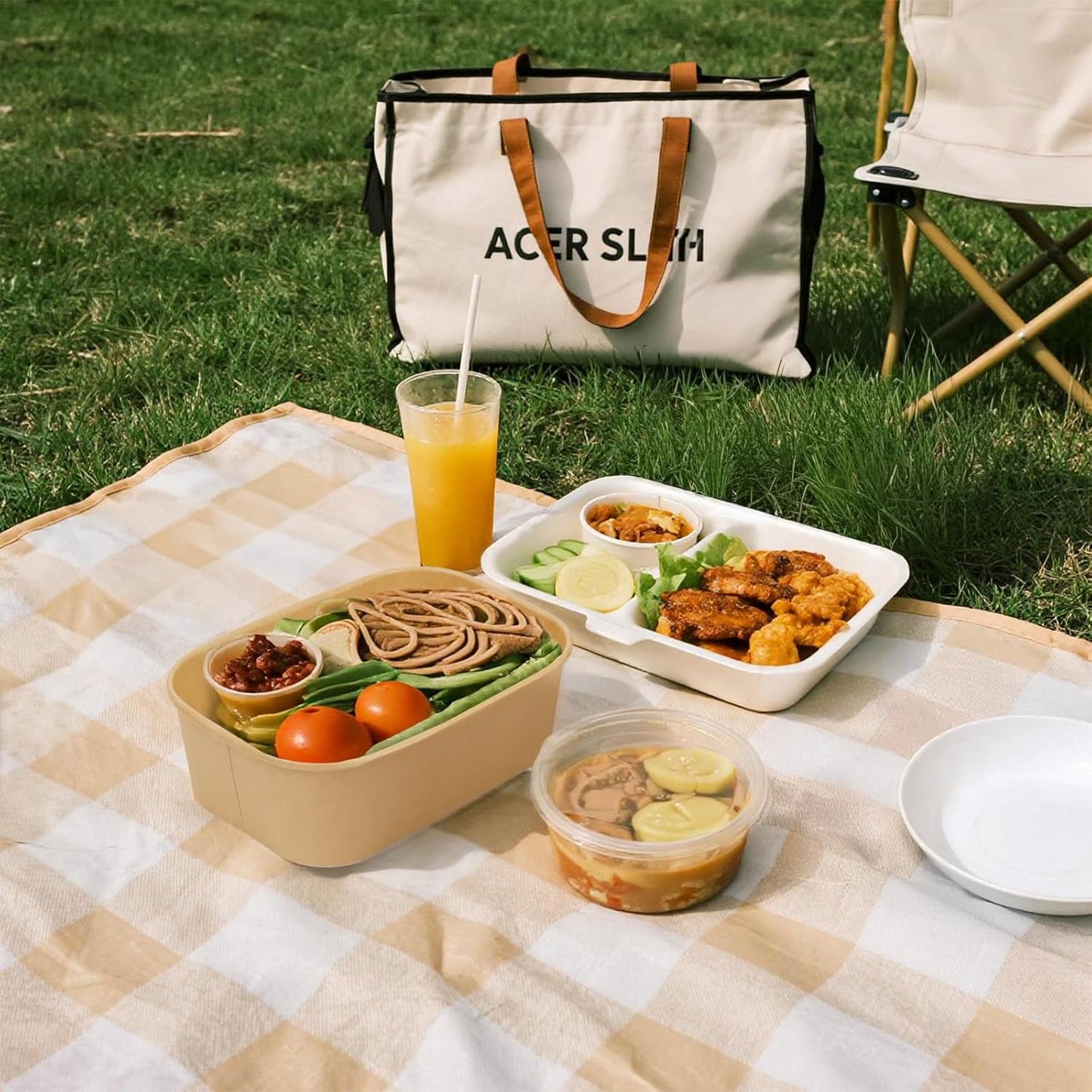 Paper Food Containers with Lids and Forks